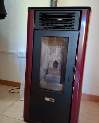 Stufa a pellet Qlima
