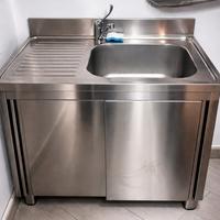 Set cucina inox – lavello, pensili e banco