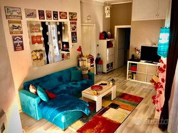 Stanza ammobiliata in pieno Centro Avellino