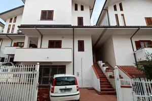 Villa a schiera mono familiare