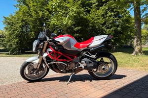 MV Agusta Brutale 910S