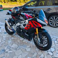 aprilia tuono v4 factory