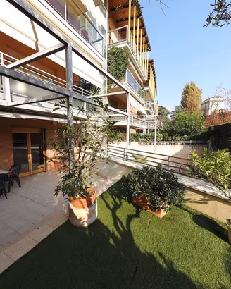 Appartamento di 175 m² con 3 locali e box auto dop