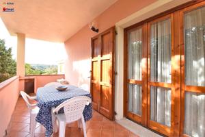 Monolocale con terrazzo - Rena Majore