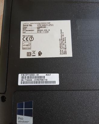 Portatile Fujitsu Lifebook A557 16GB