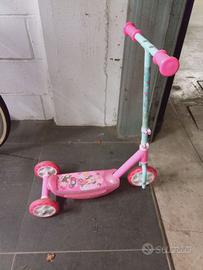 Monopattino a Tre ruote Minni e Topolino