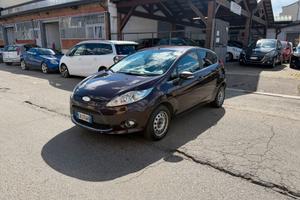 Ford Fiesta 1.4 TDCi 68CV 5 porte Titanium