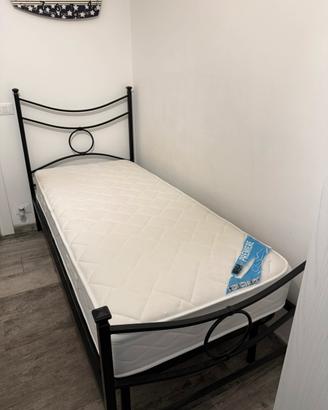 Letto + Rete + Materasso  (TUTTO NUOVO)