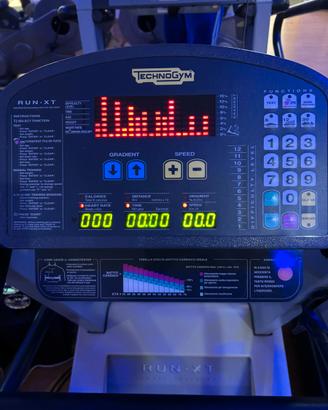 Tapis roulant Technogym