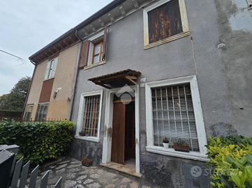 CASA INDIPENDENTE A SAN GIOVANNI LUPATOTO