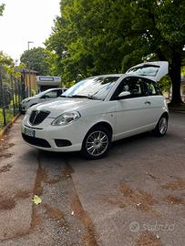 Lancia ypsilon 2 serie