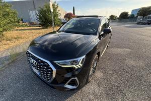 Audi Q3 S-line