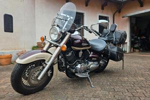 Yamaha XVS 1100 Drag Star Classic