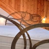 Cosatto Letto in ferro Capriccio rete  comodino