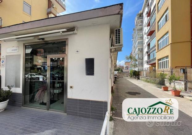 Strasburgo-via Svizzera:locale 80 mq con spazio es