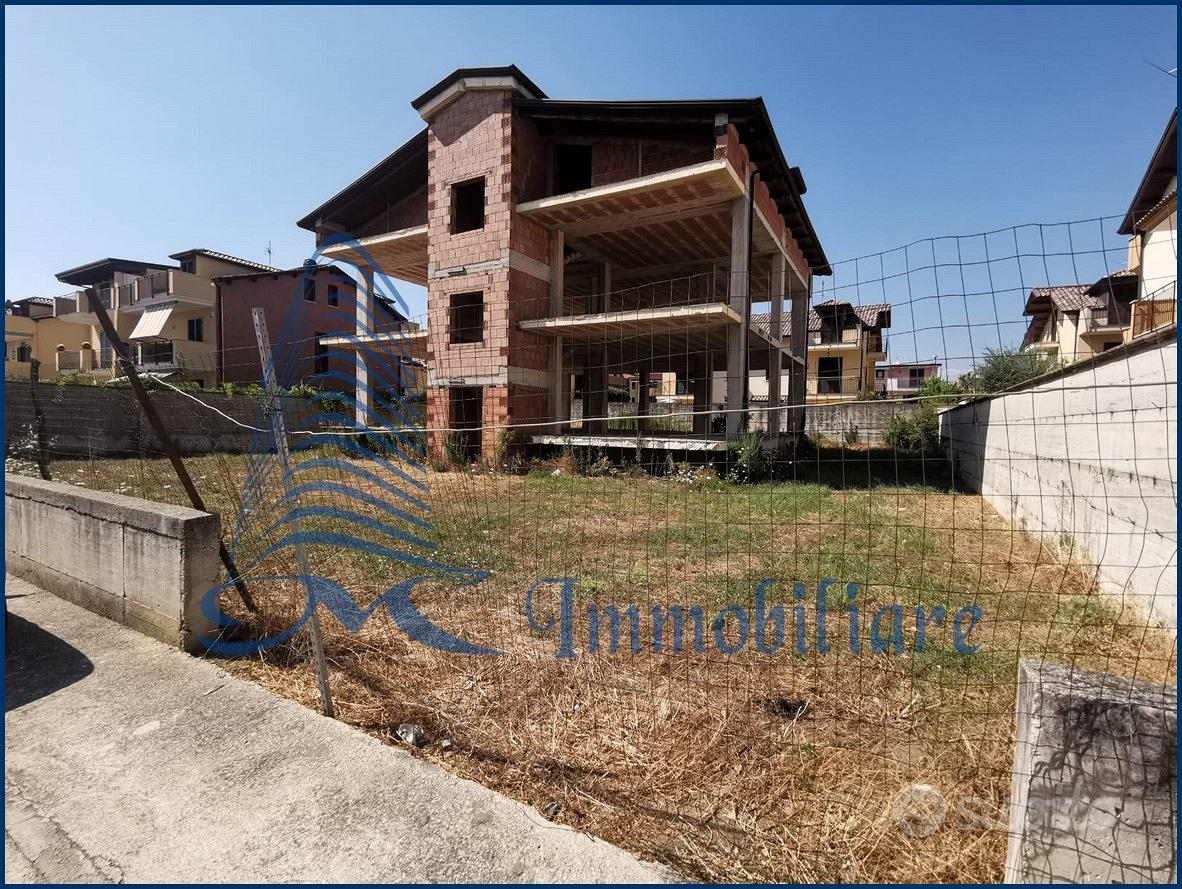 Soluzione indipendente di 6 appartamenti - Altro