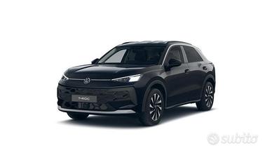 Volkswagen T-Roc 1.5 etsi Life 115cv dsg IN A...