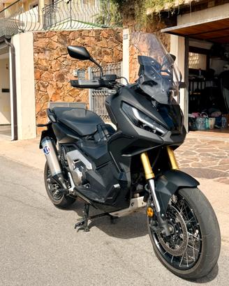 Honda XADV 750 pari al nuovo