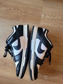 NIKE DUNK RETRO