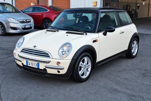 MINI COOPER ONE 2005 1.4D NEOPATENTATI 130.000 KM 