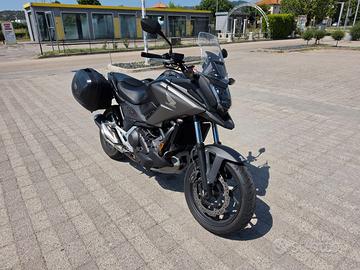 Hondo NC750X cambio DCT
