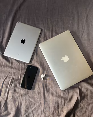 Lotto apple per ricondizionatori/ricambi: