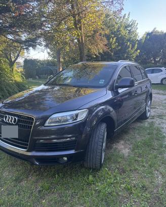 Vondo Audi q7 3.0 s.line