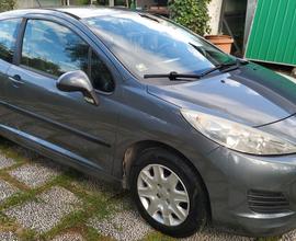 Peugeot 207 - 2010
