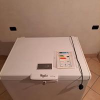 freezer a pozzetto Whirlpool