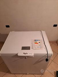 freezer a pozzetto Whirlpool