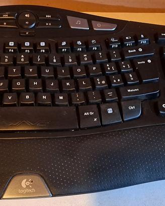 Tastiera e mouse wireless Logitech