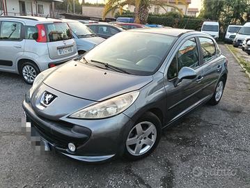 Peugeot 207 1.4 HDi 70CV 5p. X Line