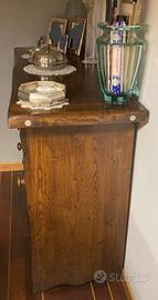 Credenza