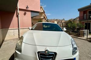 Giulietta Distictive 140 CV motore 2000