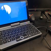 Ami mini netbook (8 pollici)