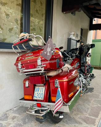 Honda GoldWing GL1100 solo 17.000 km