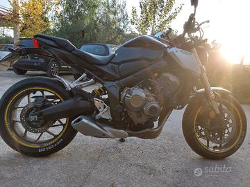 Honda CB650R