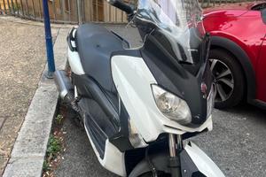 Yamaha X-Max 250 - 2010