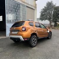 Dacia Duster 1.6 Benz. anno 2018 (solo ricambi)