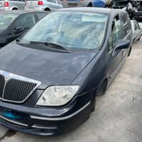 Ricambi usati per Lancia Phedra 2.2 MJT del 2008