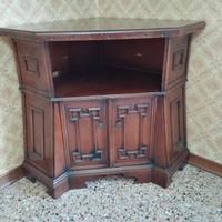 Porta TV ad angolo in legno