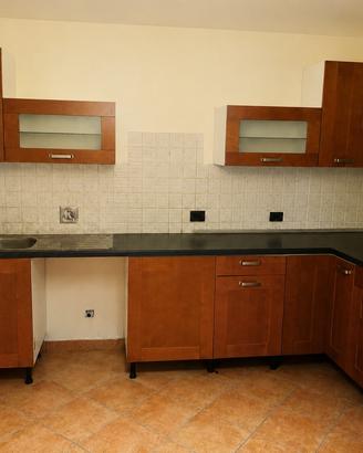 Cucina nocciola seconda mano