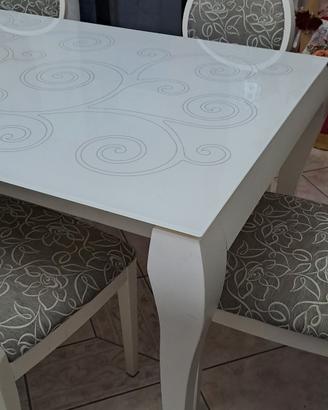 Tavolo in Vetro super bianco pantografato +sedie 6