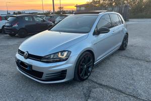 Volkswagen Golf GTD 2.0 TDI 184cv DSG