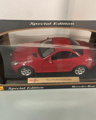 Mercedes-Benz SLK 1/18