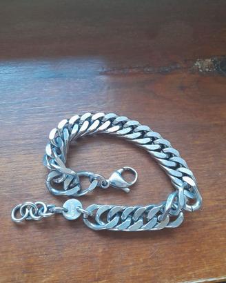 Bracciale in acciaio sagapo