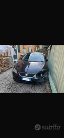 Seat leon 1,6 (115) cv cambio manuale 2016