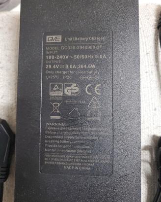 carica batteria aiper