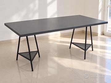 Scrivania 160x80 cm con struttura in metallo