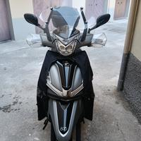 scooter Kymco 300